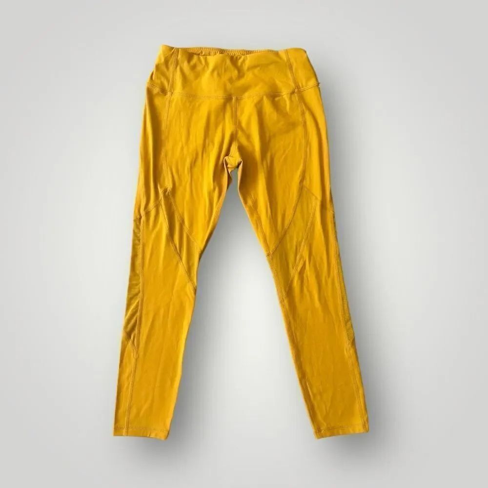 🎉5 for $45 🎉Zyia Leggings Crop Size 4 Yellow